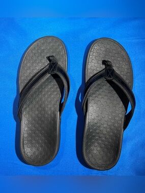 Vionic women’s tide black flip flop sandal